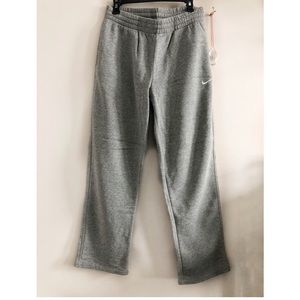 Nike’s men’s gray sweatpants